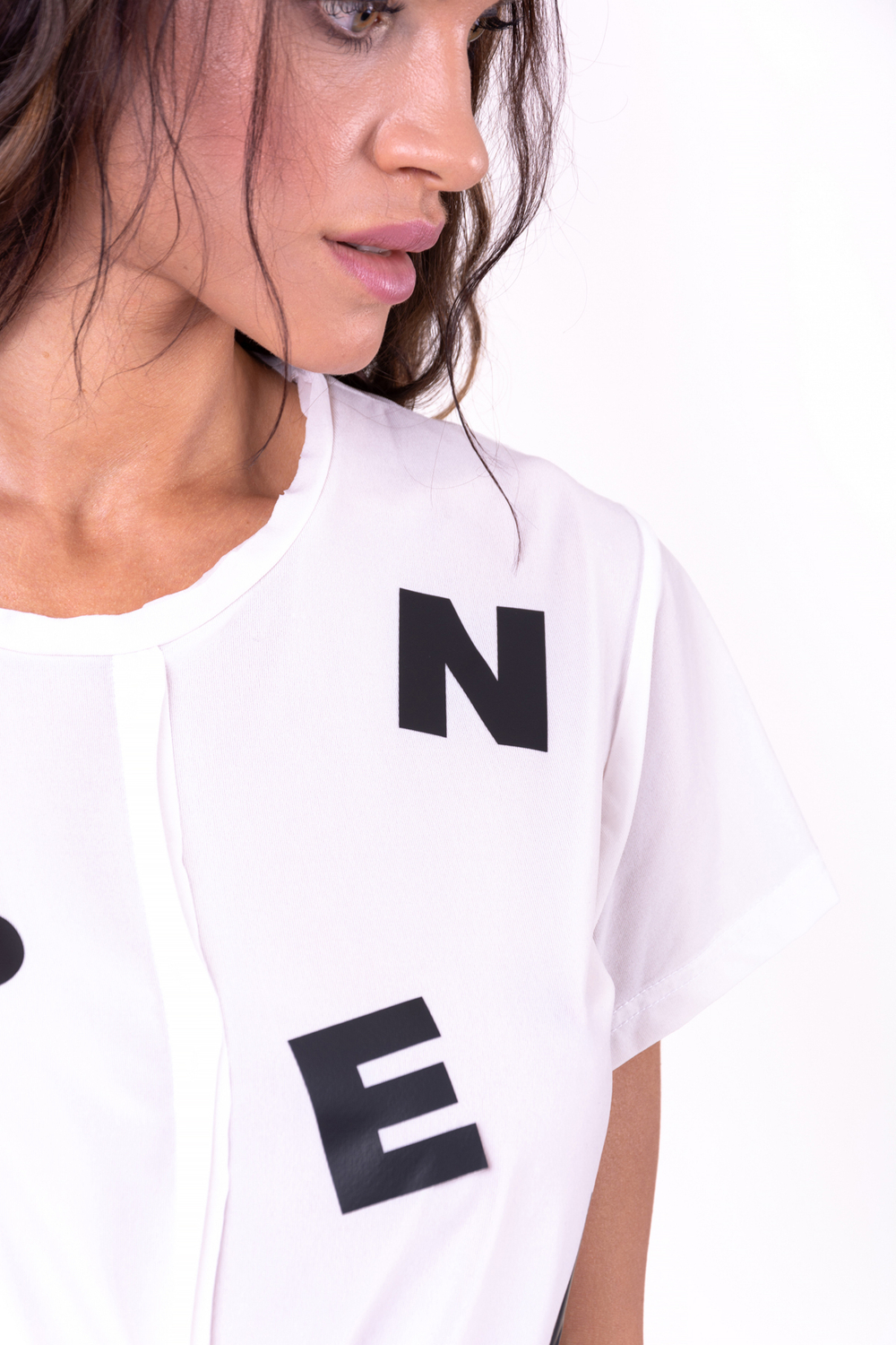 ФУТБОЛКА NEBBIA TIED KNOT "LETTERS" T-SHIRT 680  WHITE