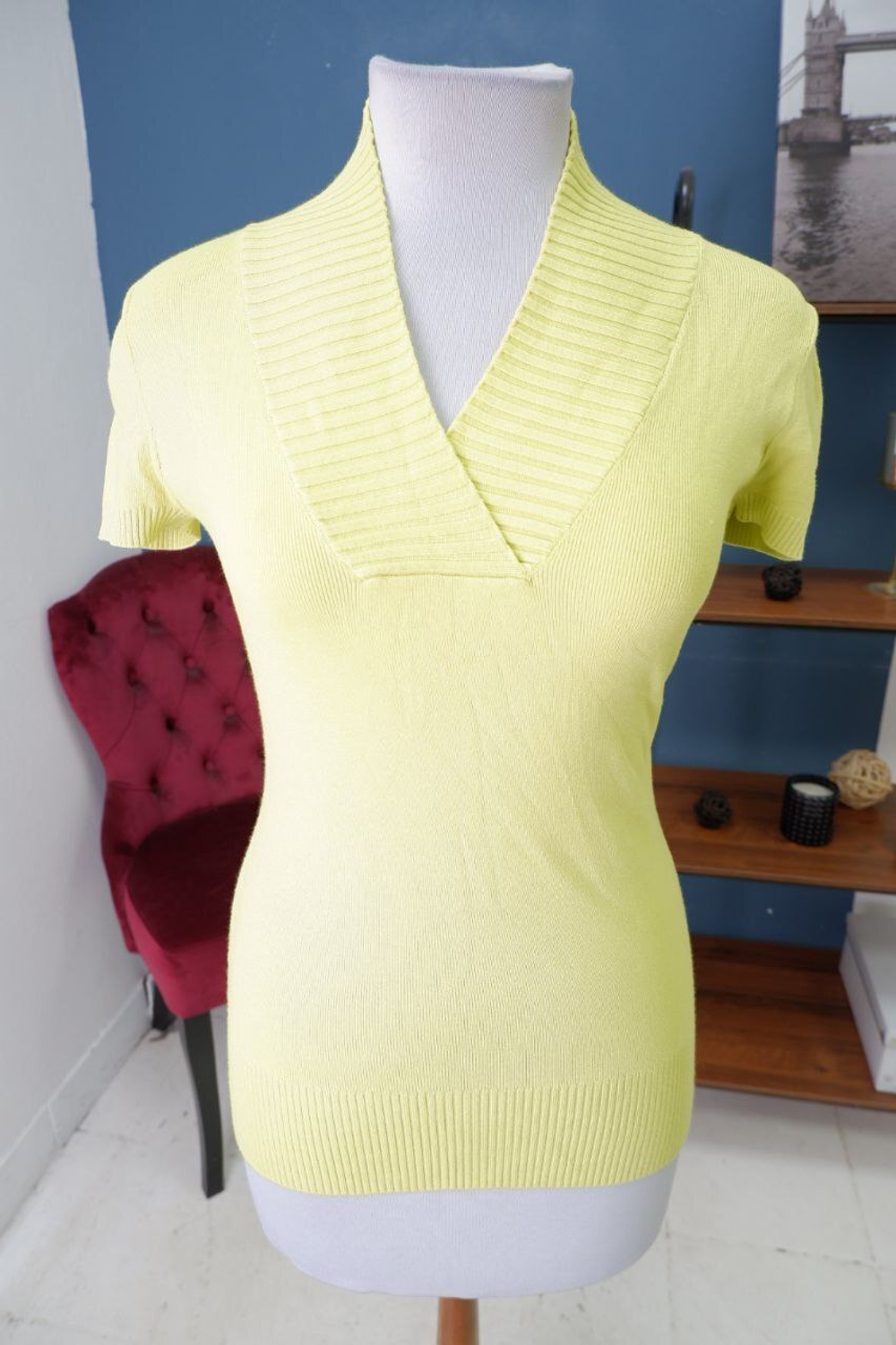 Джемпер с коротким рукавом 44-46 размер