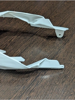 - Заднее крыло для эндуро и кроссовых мотоциклов белое
