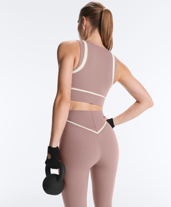 Oysho Топ Compressive, темно-сиреневый