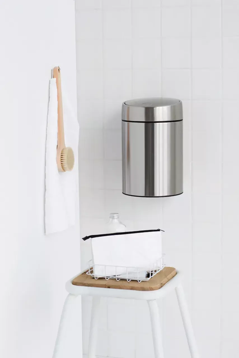 Brabantia - Контейнер для мусора Slide Bin 5л, матовая сталь / артикул   477546  / GTIN 8710755477546
