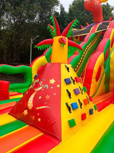 Коммерческий надувной батут «Три дракона», 13*9*9 м