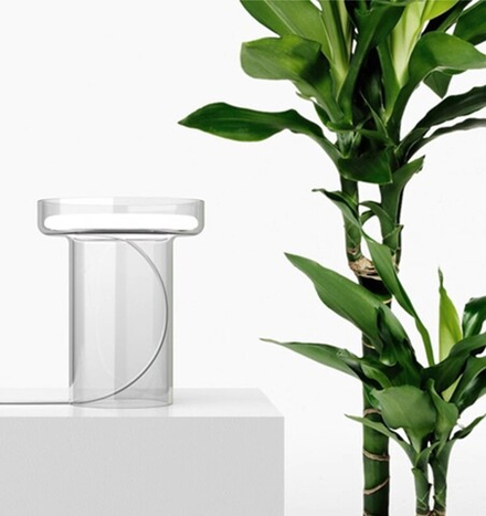 Table design lamp HALO by Quentin de Coster