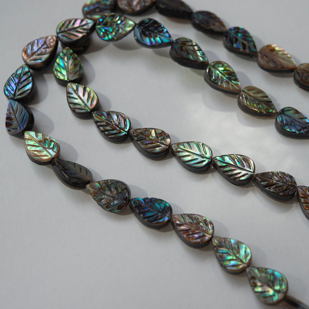 Бусина в форме листика из гелиотиса, 11,5*8мм