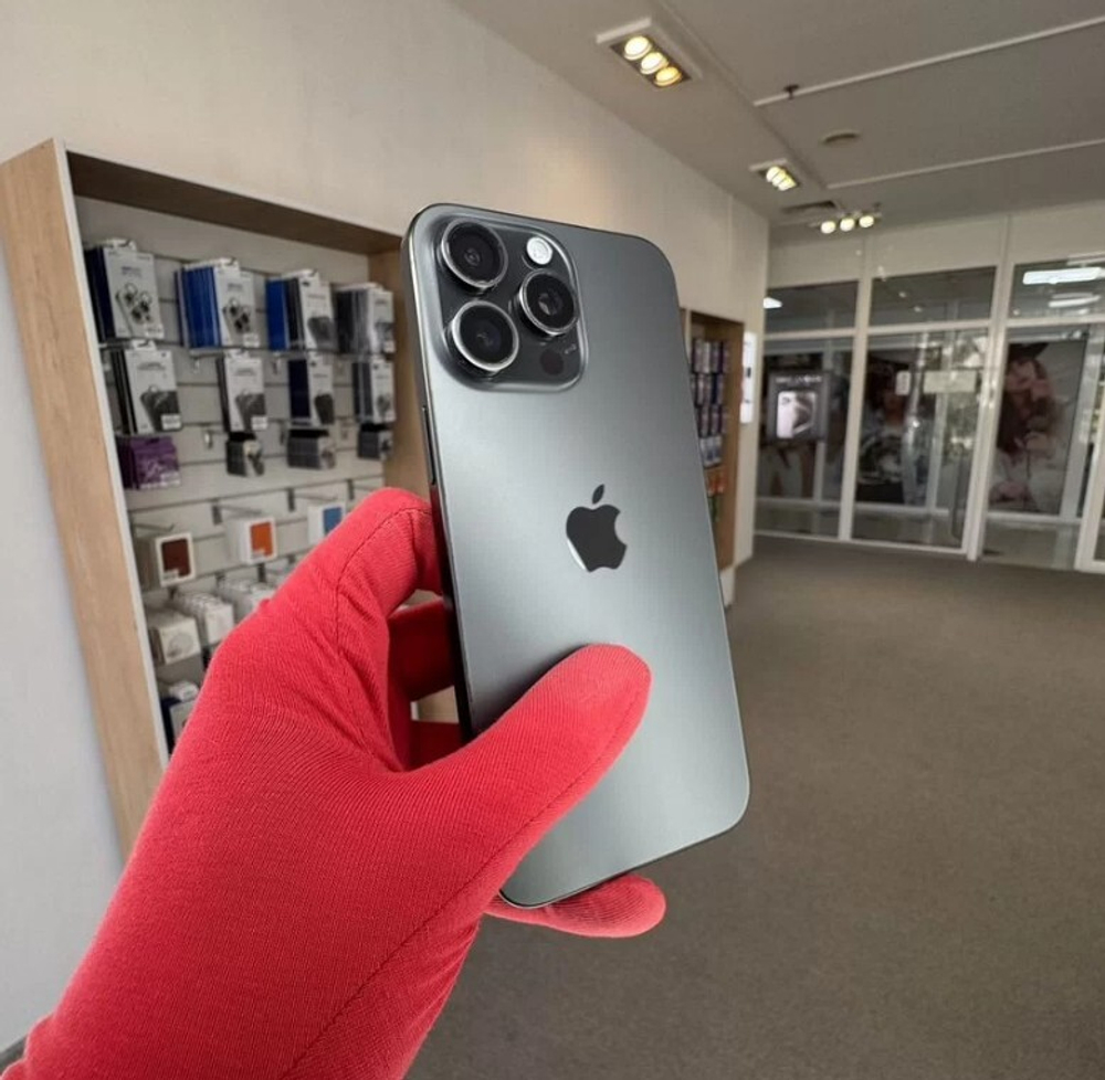 iPhone 15 Pro Max, 256 ГБ б/у