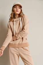 22569 Джемпер женский (миндаль)