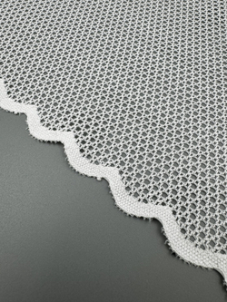 Эластичное кружево теплое белое крупная ячейка ширина 22 см