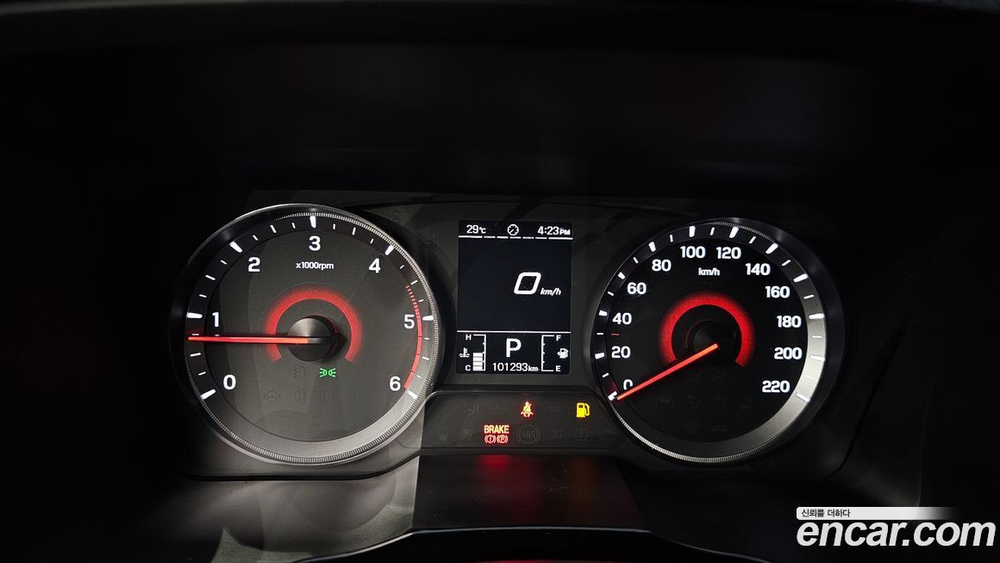 KG Mobility (Ssangyong) Very New Tivoli Дизель 1.6 2WD (05.2020)