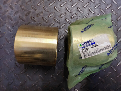 Втулка 61EN-12320