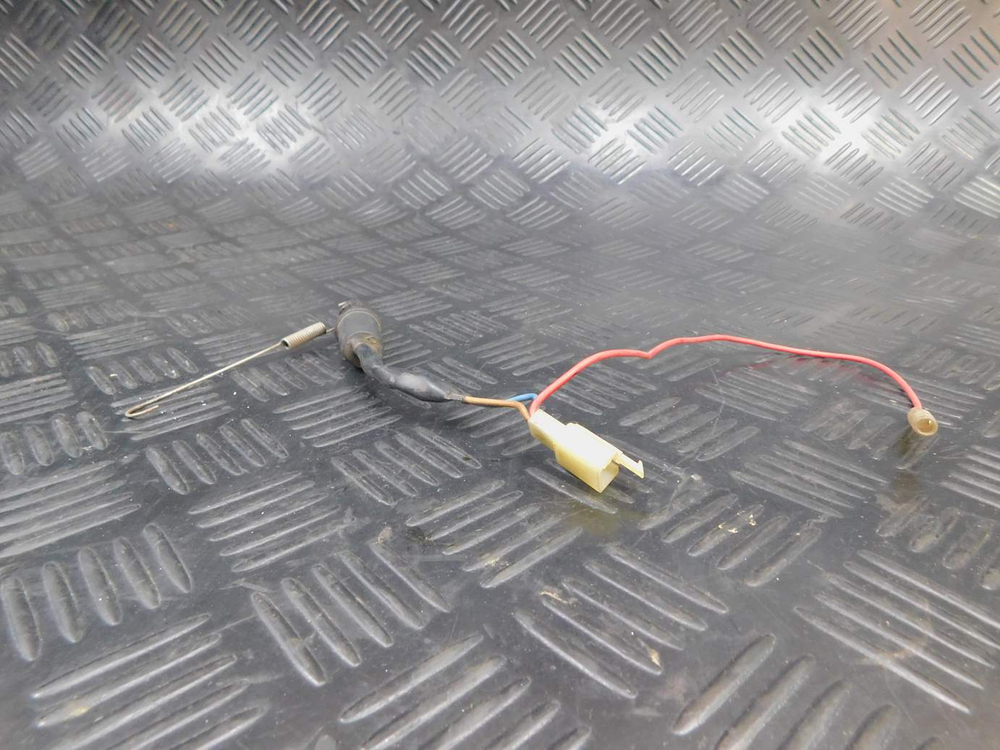 Лягушка заднего тормоза Kawasaki ZZR 400 98 053108