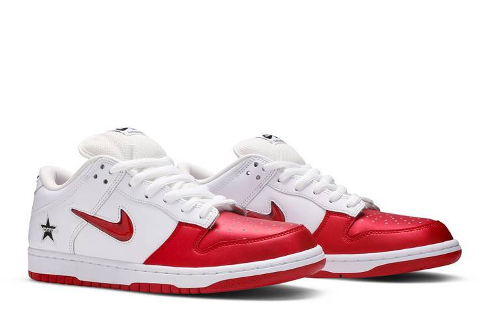 Кроссовки Supreme X Nike Dunk Sb