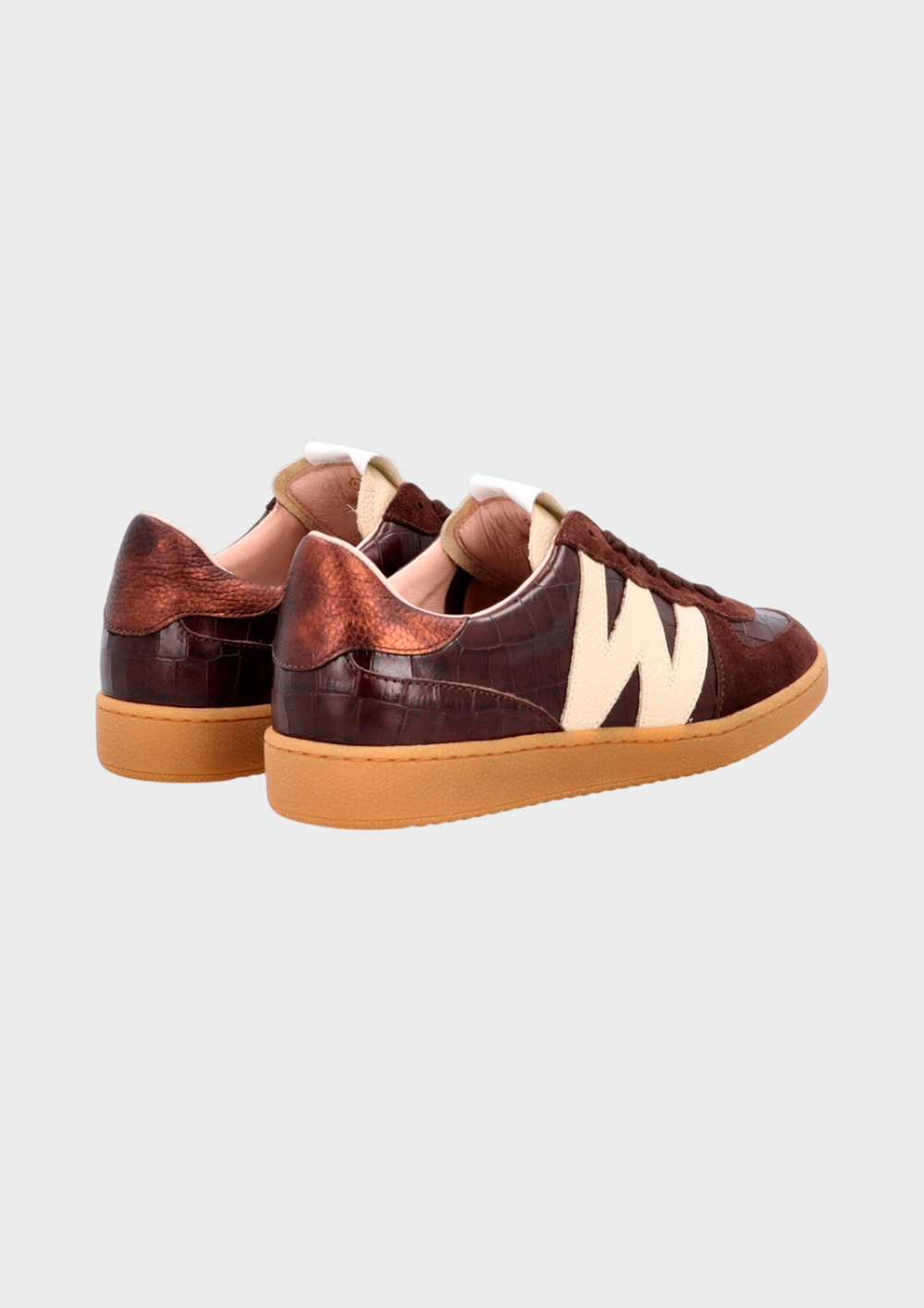 Кроссовки Wonders