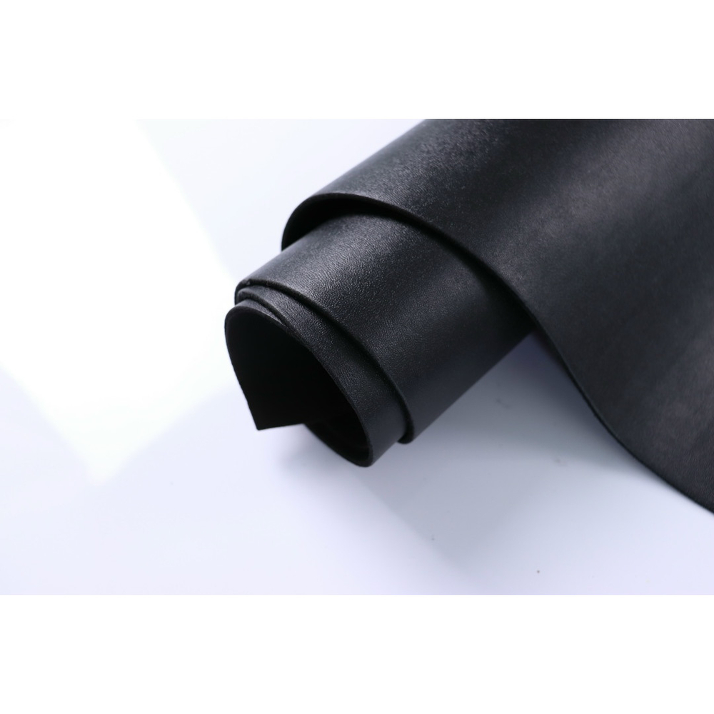 2,6-3,0 Юфть черная с лицевым покрытием⠀⠀