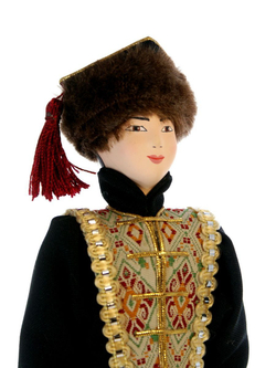 Кукла коллекционная в Калмыцком мужском костюме