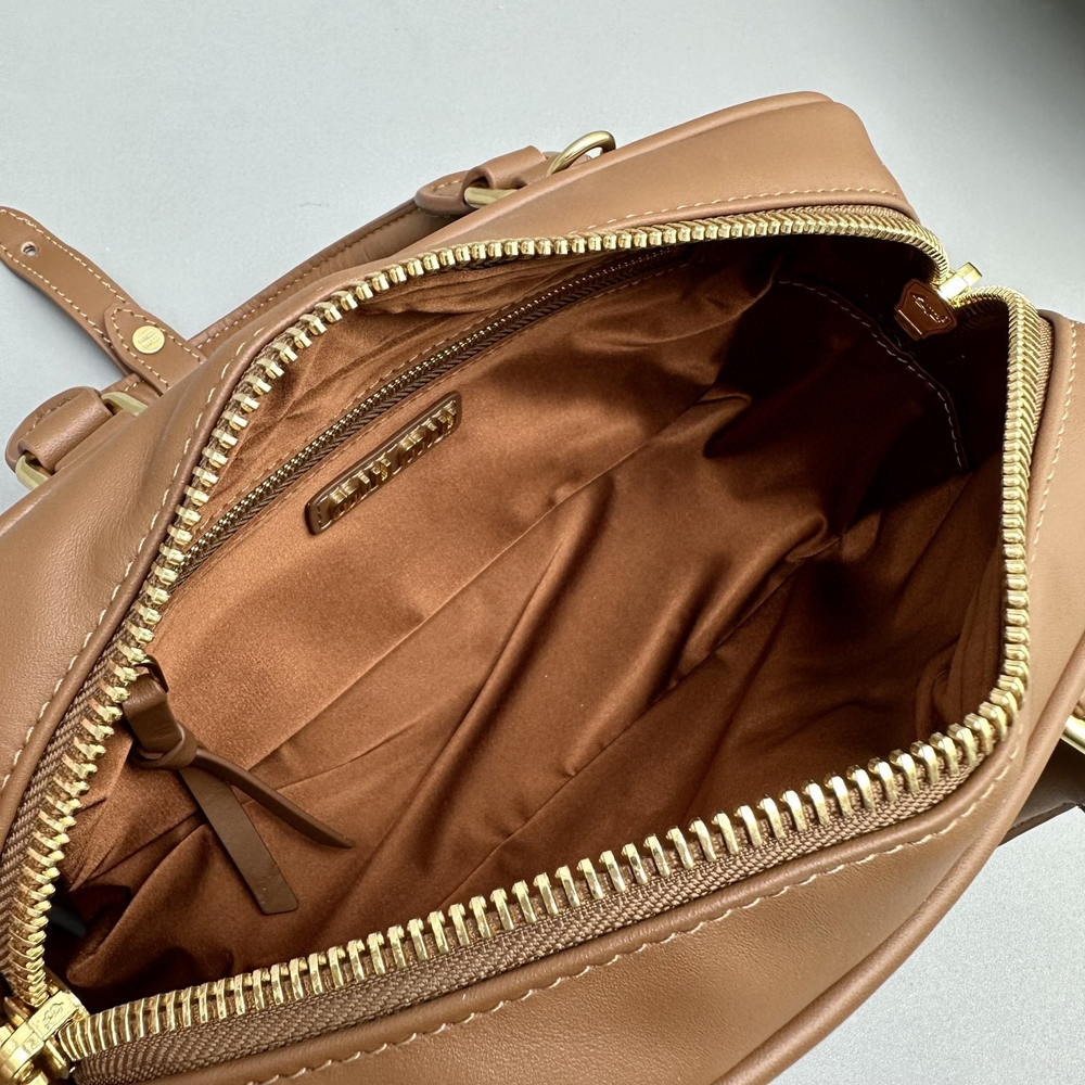 Miu Miu Arcadie Leather Bag 22 cm