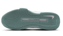 Женские теннисные кроссовки Nike Zoom GP Challenge 1 - white/mint foam/cannon