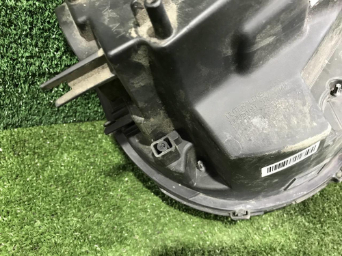 Фара левая Bentley Bentayga (2015-2020) LED