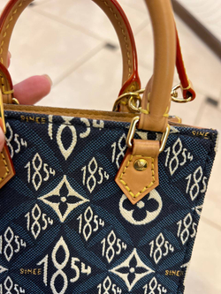 Сумка Louis Vuitton