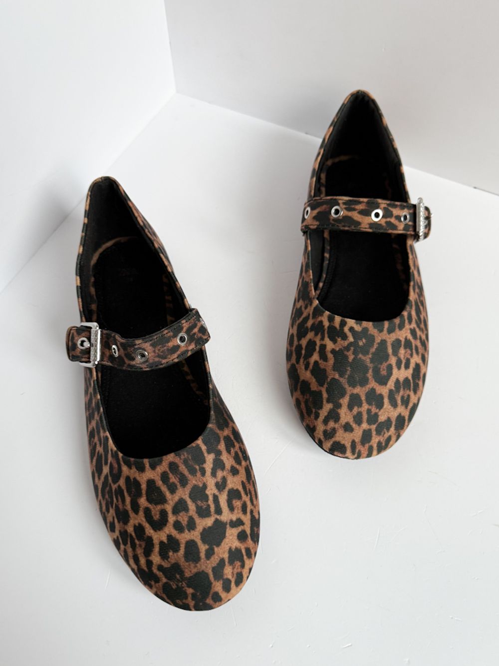 Новые балетки Zara, 38