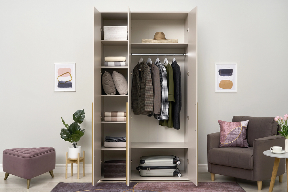 Шкаф 3-х створчатый Норд