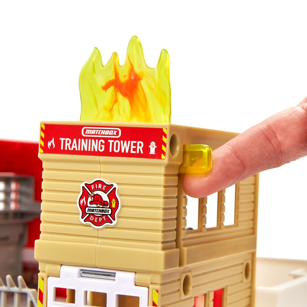 Matchbox Action Drivers - Real Life Adventures Fire Station Set Light Sound HBD76 / артикул   HBD74 HBD76  / GTIN 887961986457