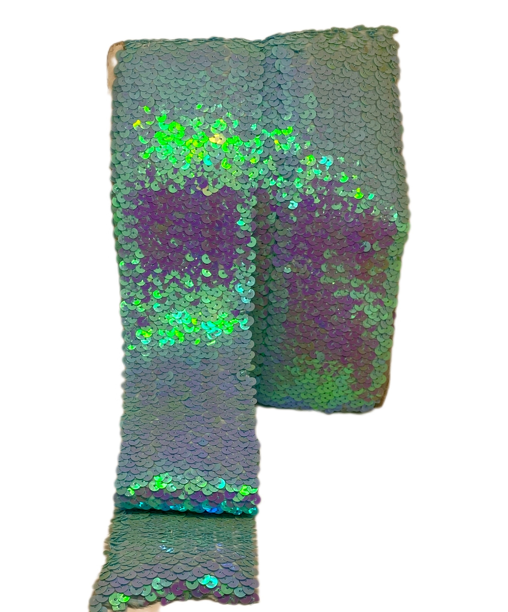 Тесьма эластичная пайетки ш-7см голубой 1 м