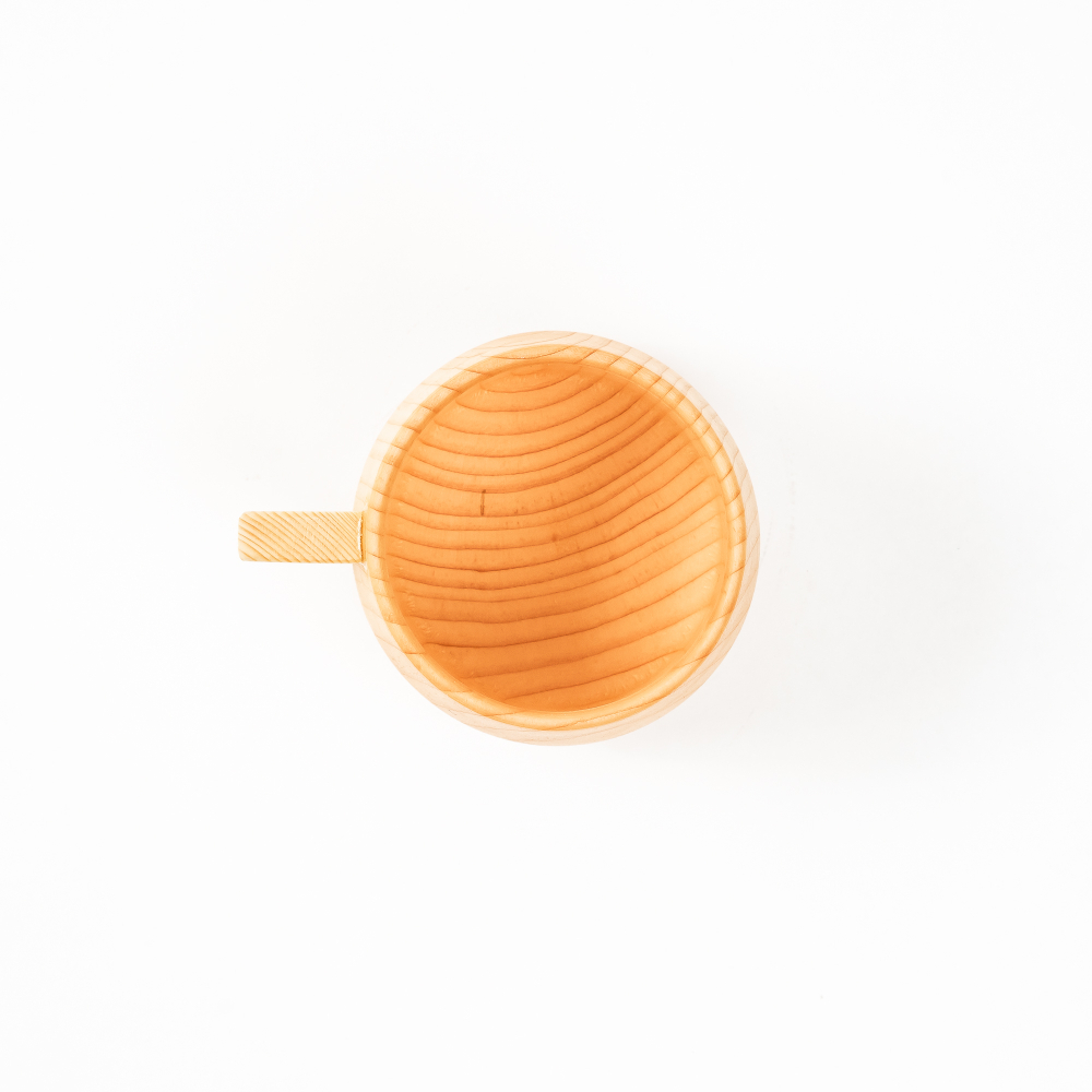 Деревянная кружка из кедра для напитков 200 мл. C70