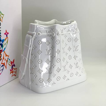 Кашпо Louis Vuitton