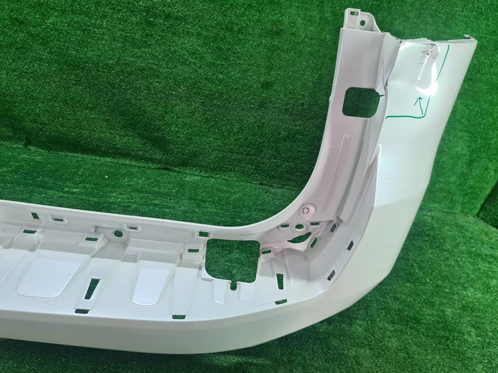 Бампер задний Toyota Land Cruiser 300 (2021-н.в.)