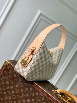 Louis Vuitton Slouchy PM