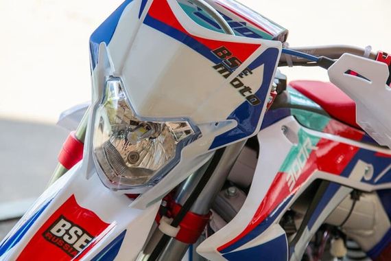 Мотоцикл кроссовый эндуро BSE RTC-300R 3.0