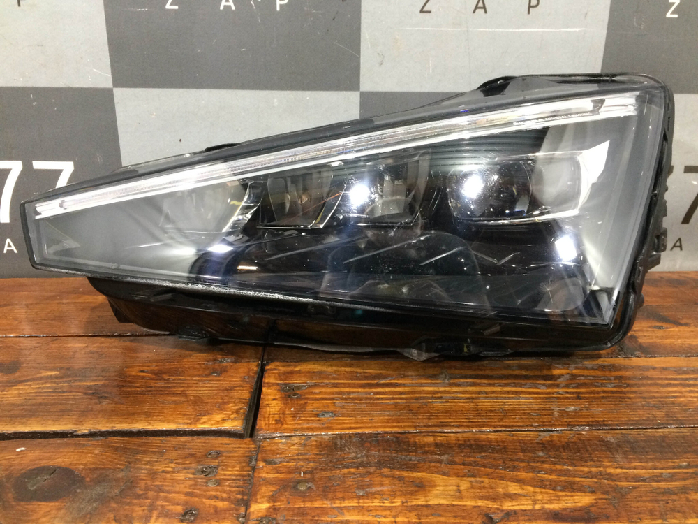 Фара левая LED Skoda Rapid 2 20-нв Б/У Оригинал 60U941019A