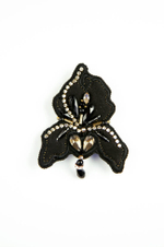 8399 Брошь (черный)