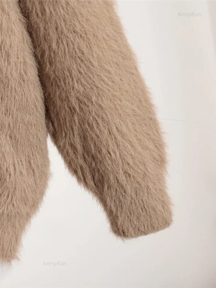 Удлиненный пушистый кардиган коричневый