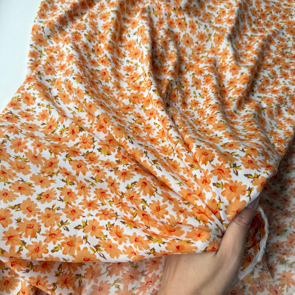 Вискоза (штапель) Оранжевые герберы