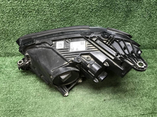 Фара правая Mercedes E W213 (2020-2023) LED