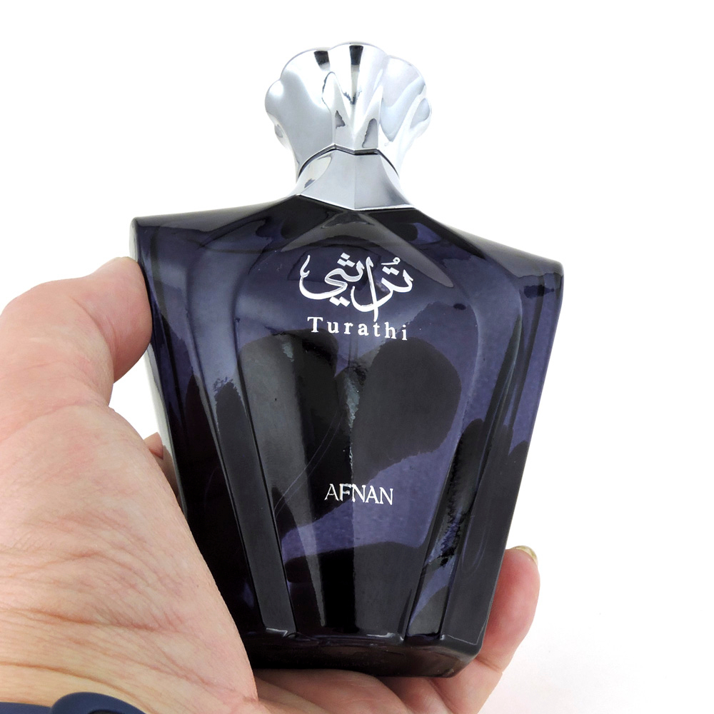 Turathi Pour Homme Blue — парфюмерная вода для мужчин.