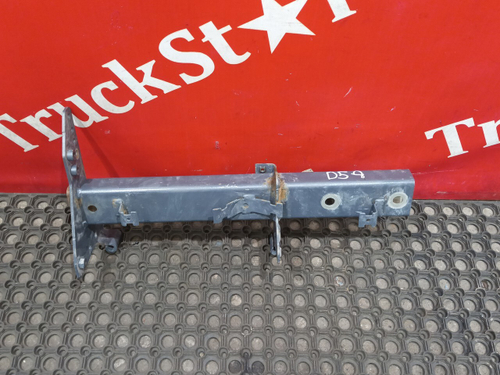 Кронштейн крыла передний левый 2019г.