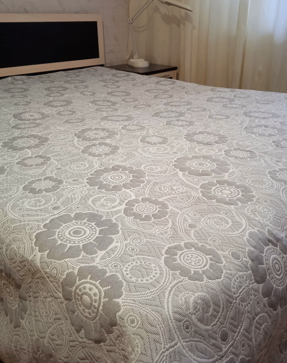 Покрывало жаккардовое двухстороннее Нежность 346-17 2.0 (180х200)