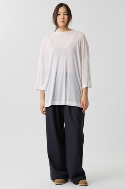 Огромная футболка с кашемиром белая