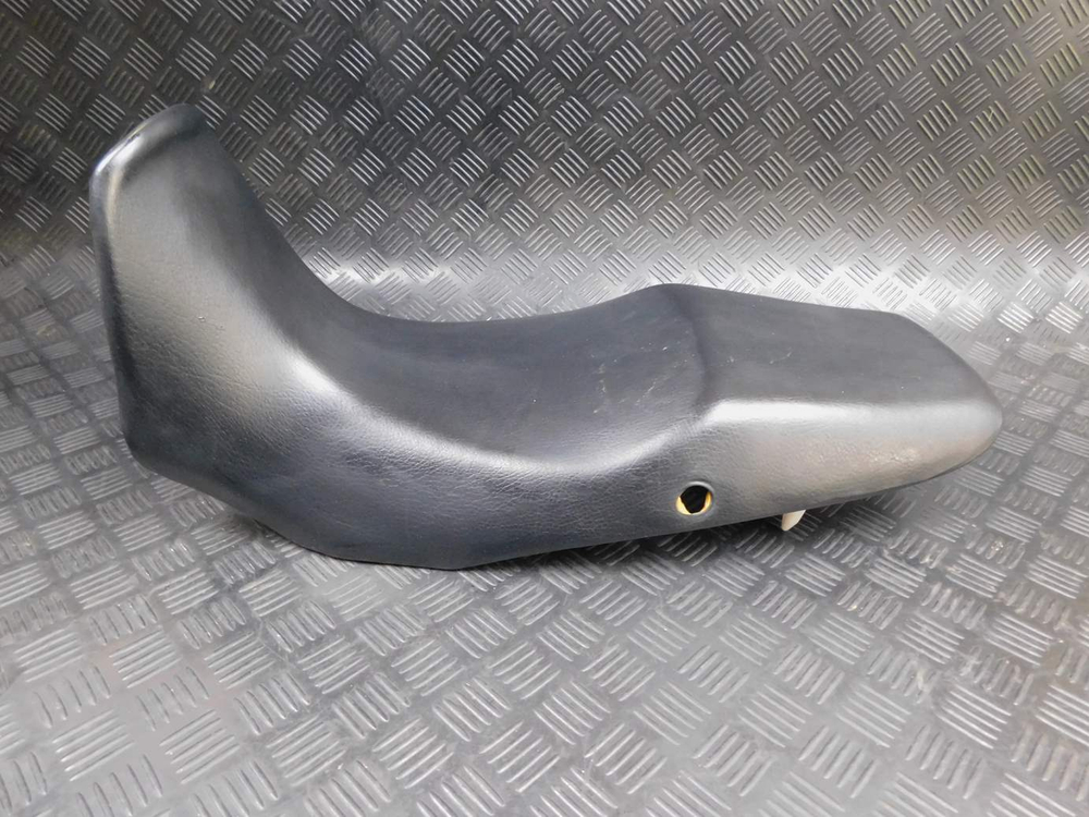 Сиденье Yamaha TDM850 RN03J 2001