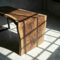 Стол водопад из термо ореха