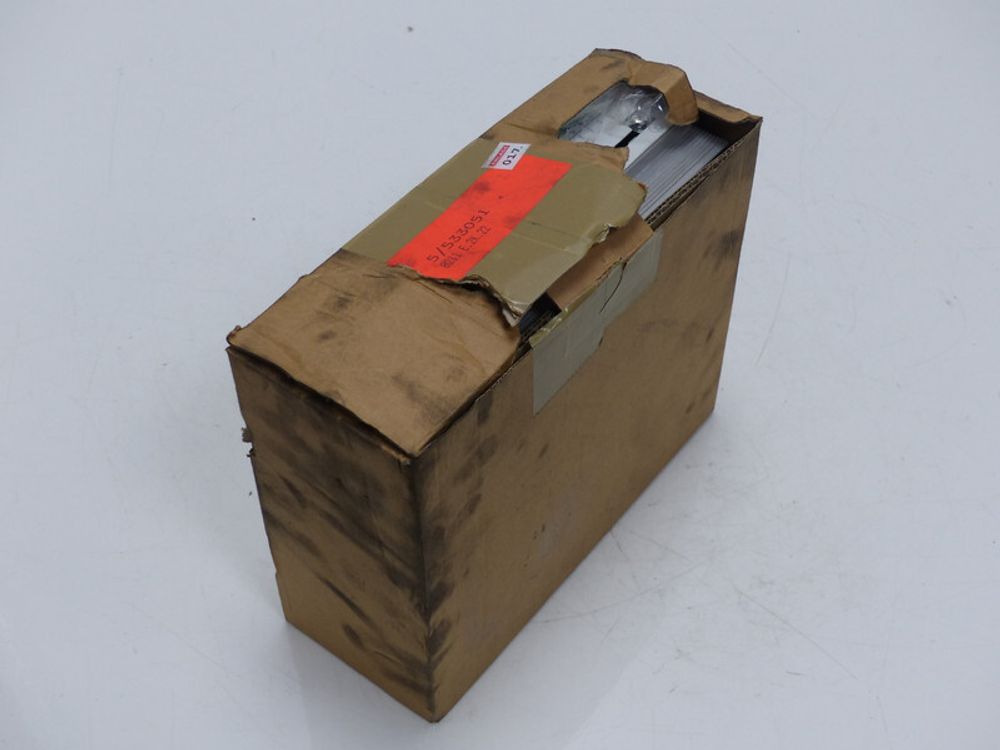 LENZE 33.8211_E EVF8211-E