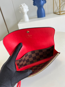 Louis Vuitton Emilie Wallet
