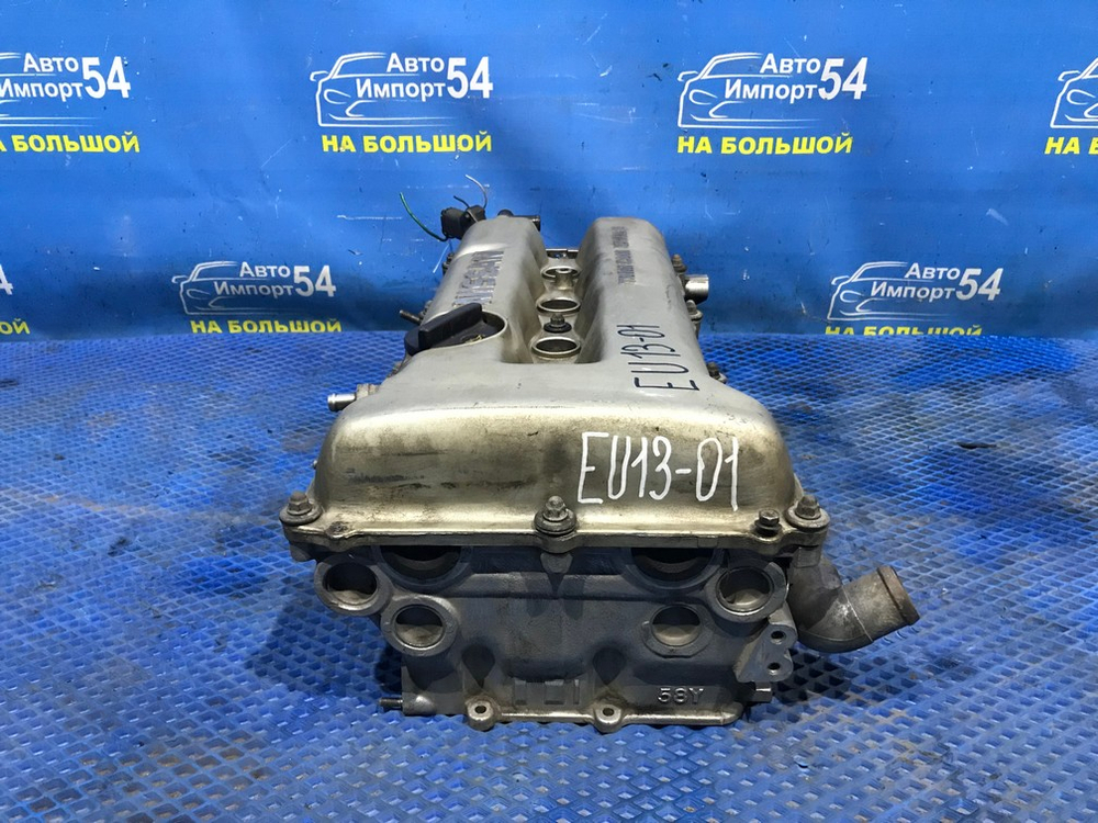 Головка блока цилиндров NISSAN BLUEBIRD 1993