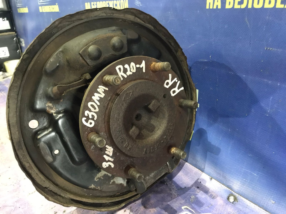 Полуось задняя правая NISSAN MISTRAL 1997