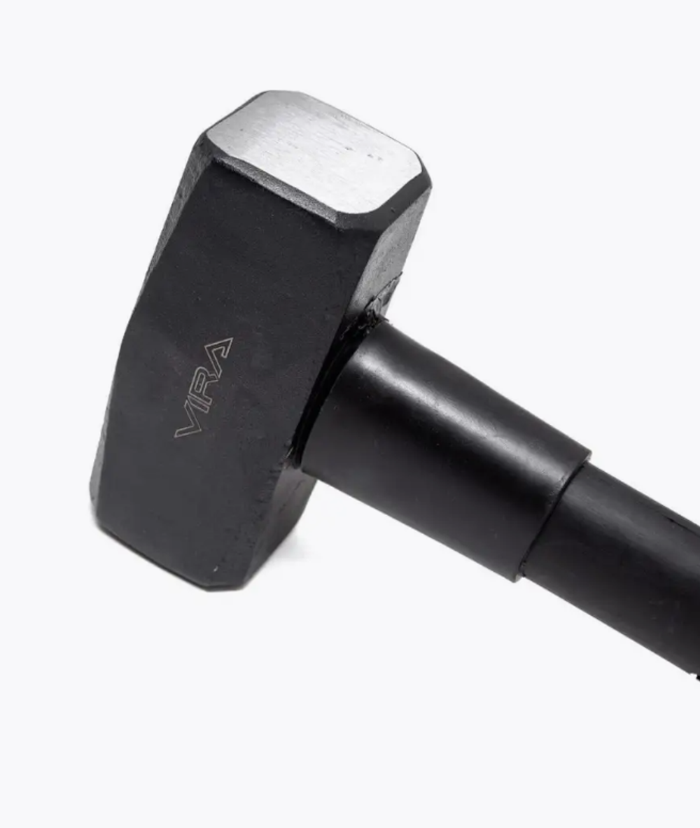 Кувалда VIRA RAGE 903000, фиберглассовая ручка, сталь CS45, 3 кг