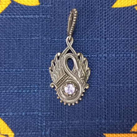 Подвеска. Лебедь