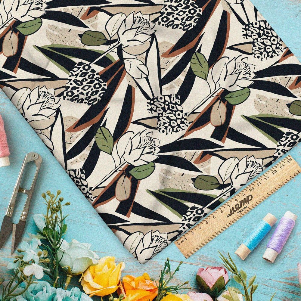 Ткань флис чёрно-белый стиль цветов