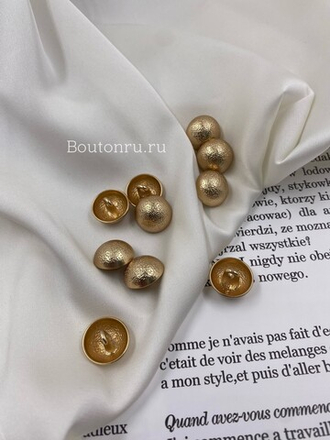 Пуговицы полусфера с вкраплениями теплое золото